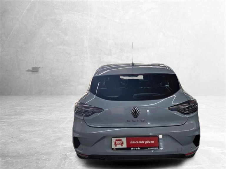 RENAULT CLIO