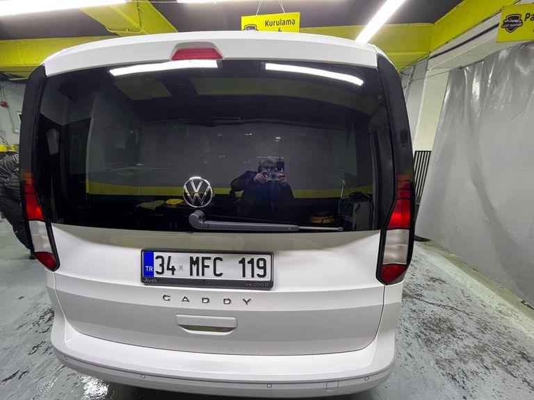 VOLKSWAGEN CADDY