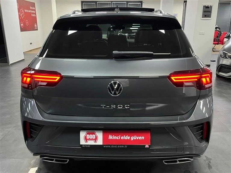 VOLKSWAGEN T-ROC