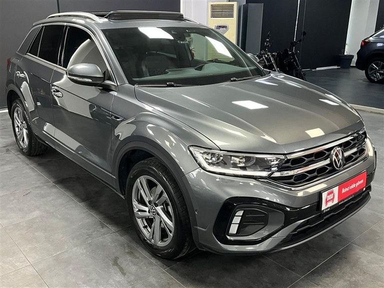 VOLKSWAGEN T-ROC