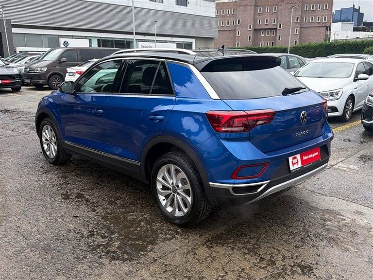 VOLKSWAGEN T-ROC