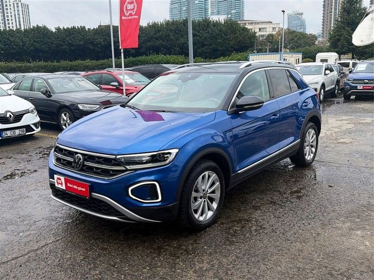 VOLKSWAGEN T-ROC