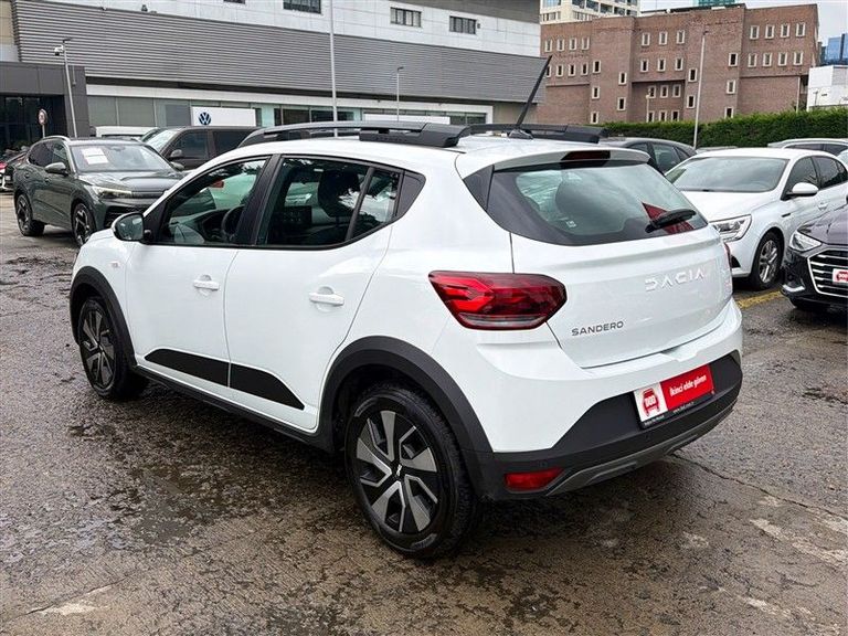 DACIA SANDERO