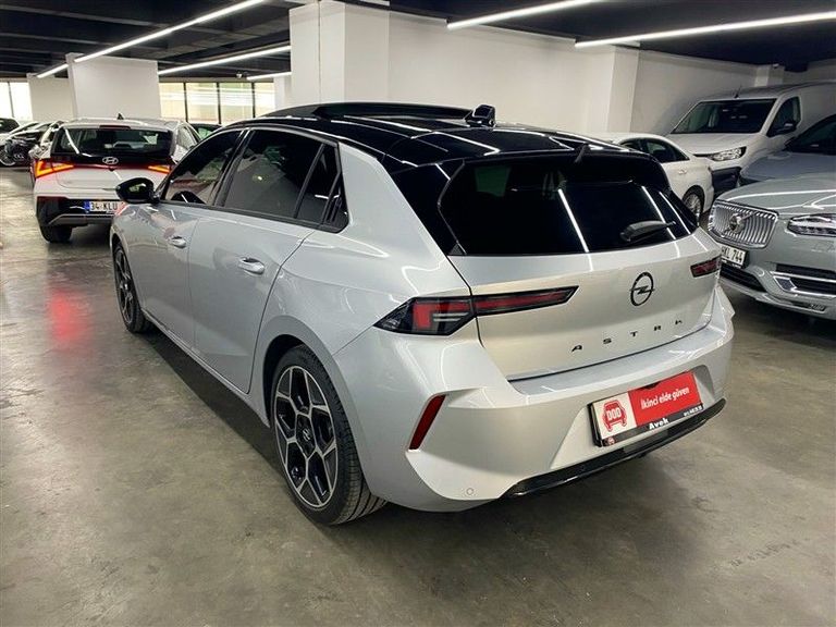 OPEL ASTRA