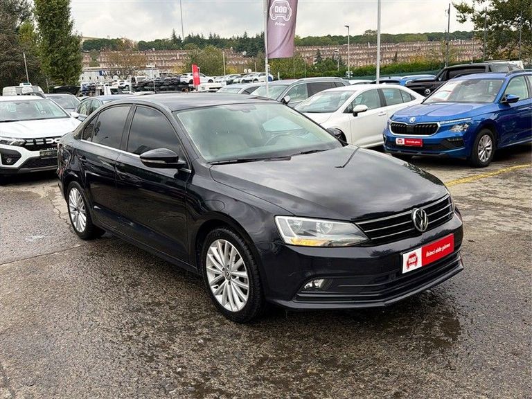 VOLKSWAGEN JETTA