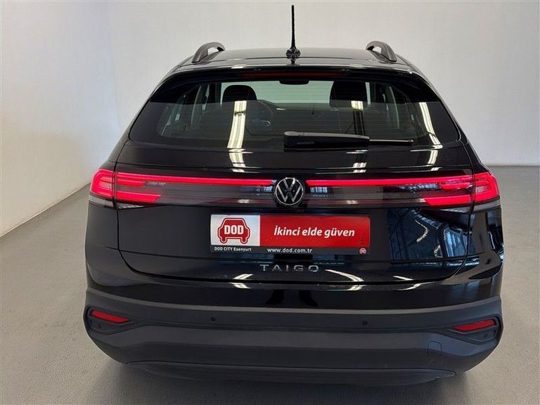 VOLKSWAGEN TAIGO