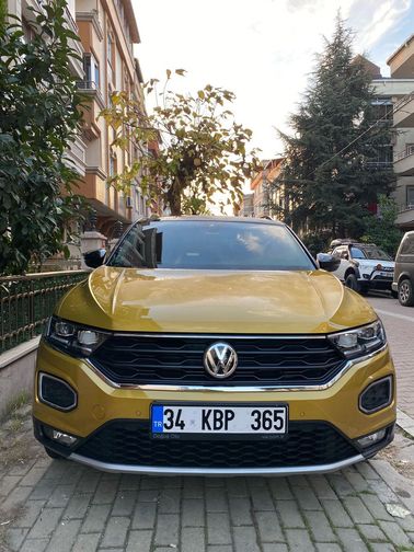 VOLKSWAGEN T-ROC