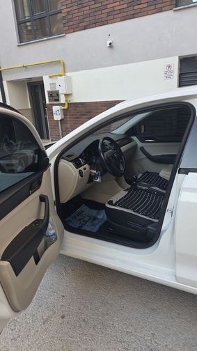 SEAT TOLEDO