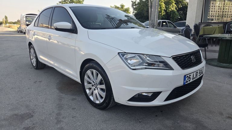 SEAT TOLEDO