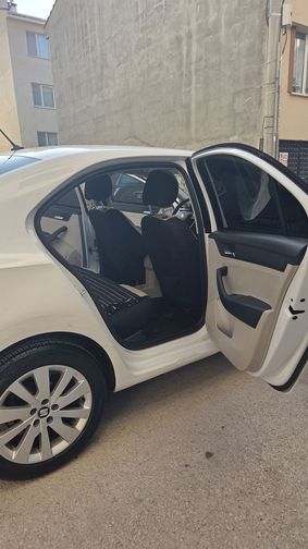 SEAT TOLEDO
