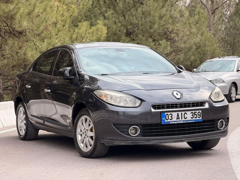 RENAULT FLUENCE