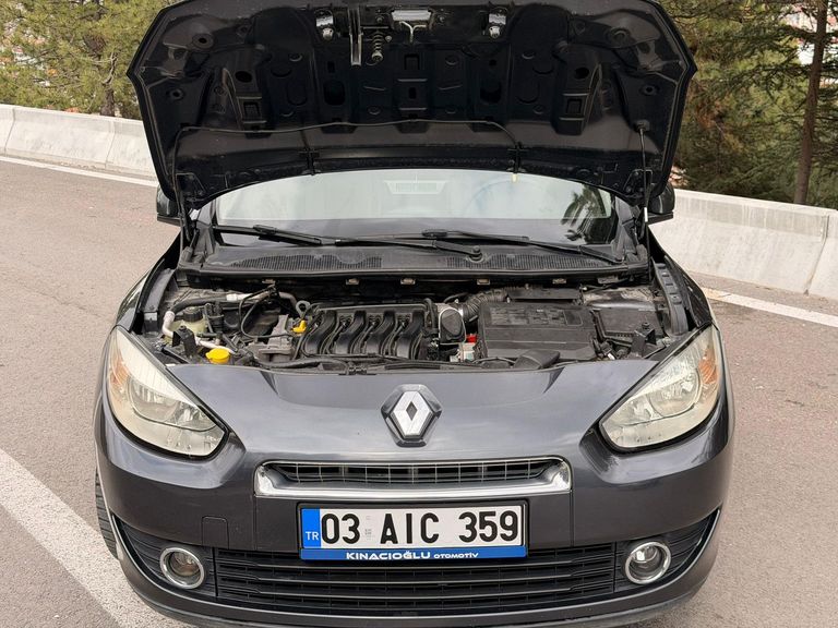 RENAULT FLUENCE