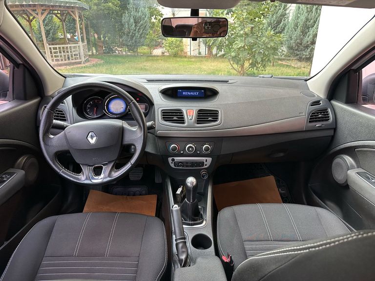RENAULT FLUENCE