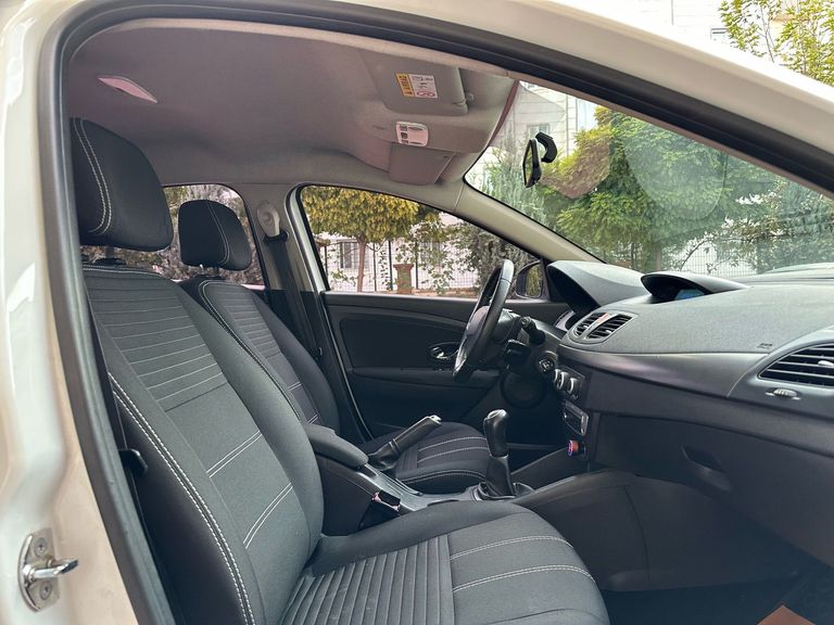 RENAULT FLUENCE