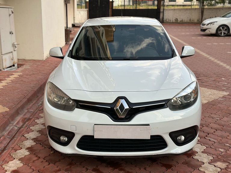RENAULT FLUENCE
