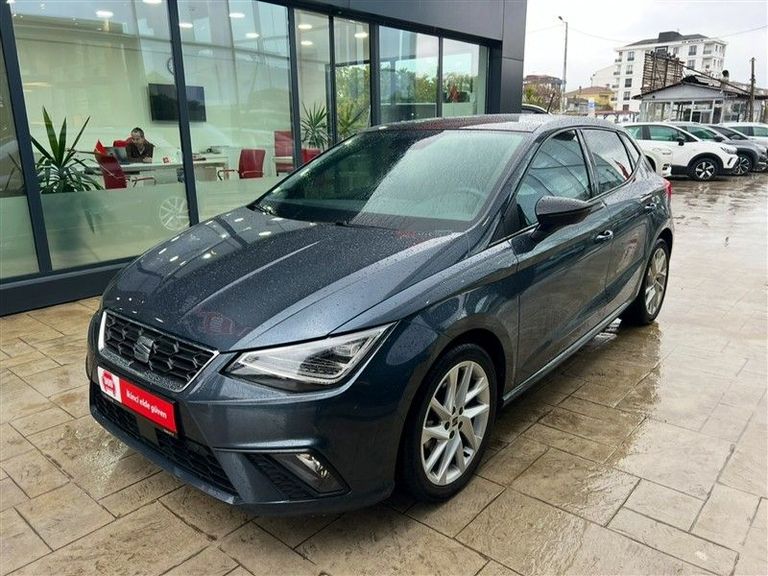 SEAT IBIZA