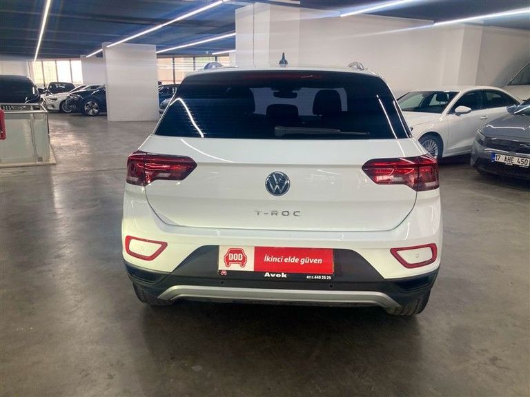 VOLKSWAGEN T-ROC