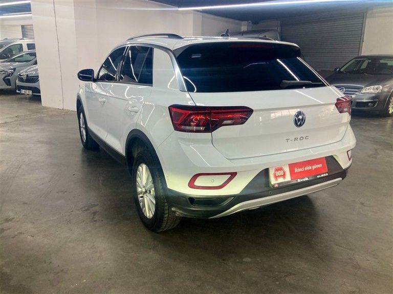 VOLKSWAGEN T-ROC