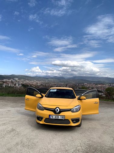 RENAULT FLUENCE