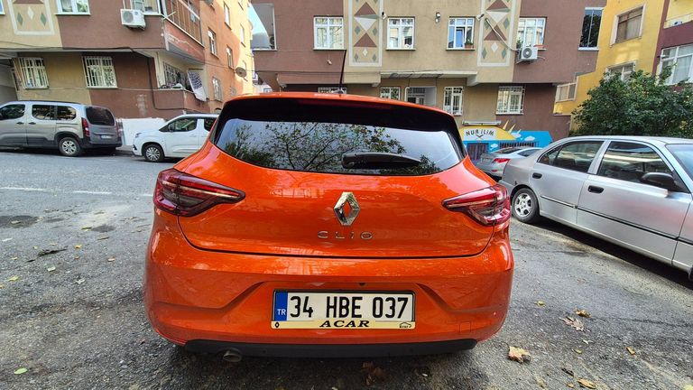 RENAULT CLIO