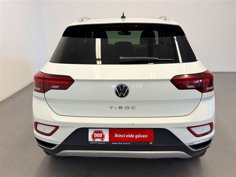 VOLKSWAGEN T-ROC