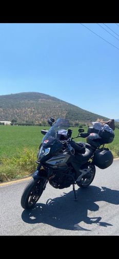 CFmoto 700MT