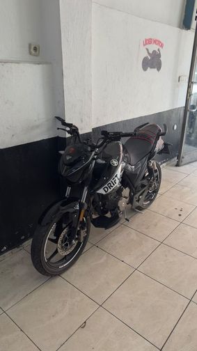 Mondial 125 Drift L CBS