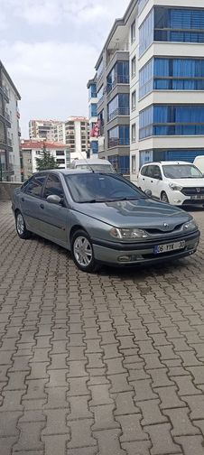 RENAULT LAGUNA
