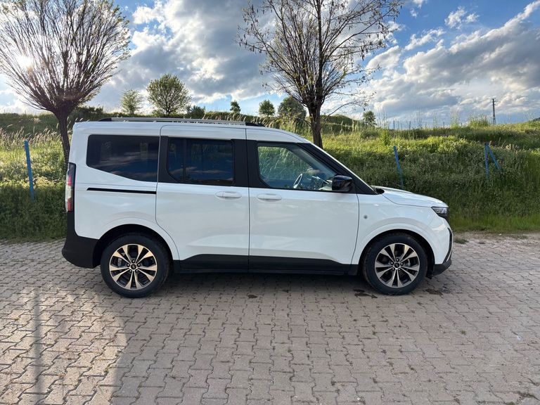 FORD TOURNEO COURIER