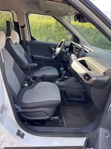 FORD TOURNEO COURIER