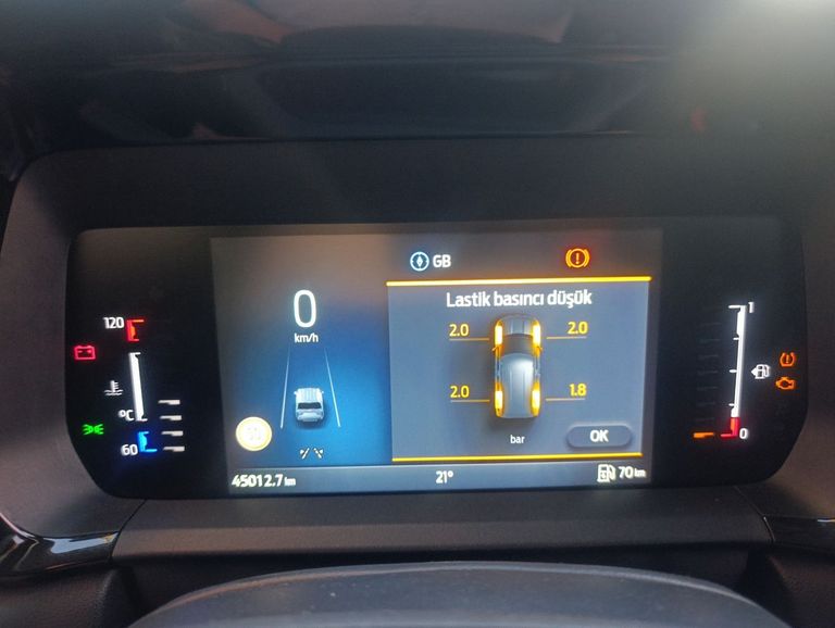FORD TOURNEO COURIER