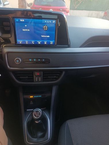 FORD TOURNEO COURIER