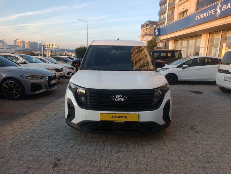 FORD TOURNEO COURIER