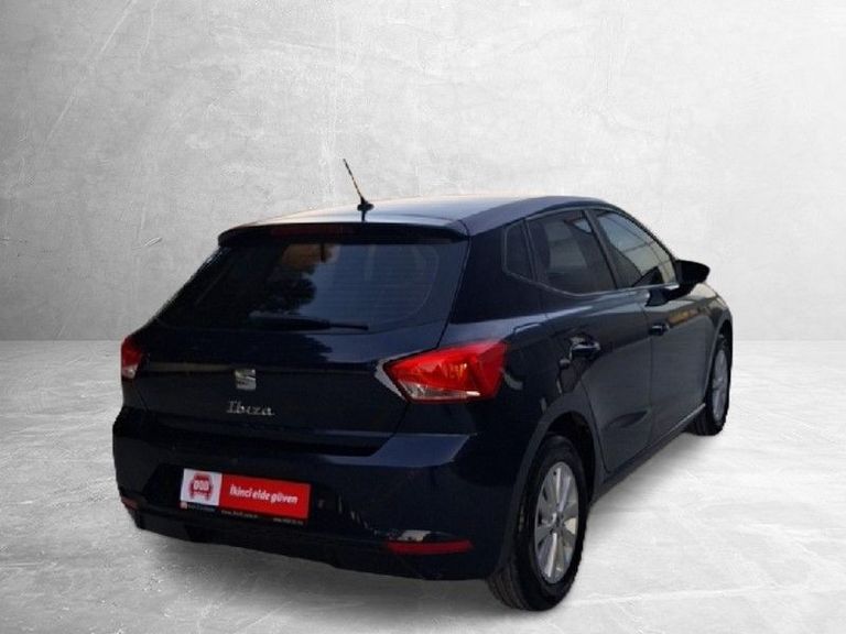 SEAT IBIZA