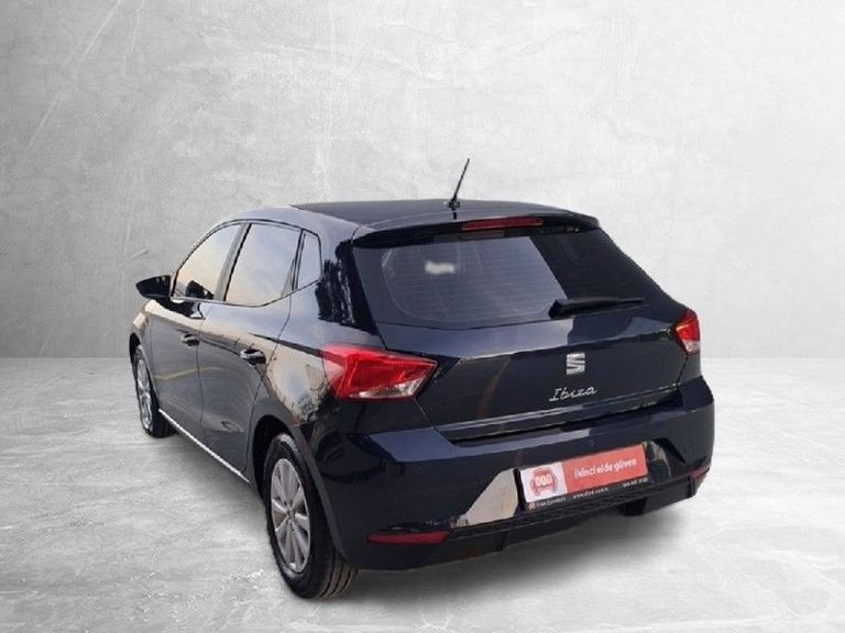 SEAT IBIZA