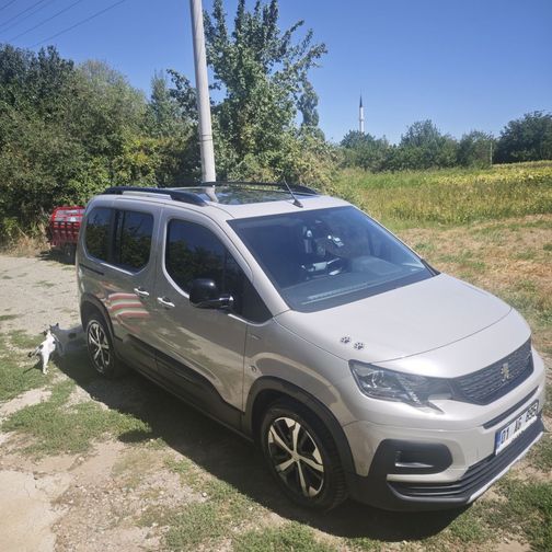 PEUGEOT RIFTER