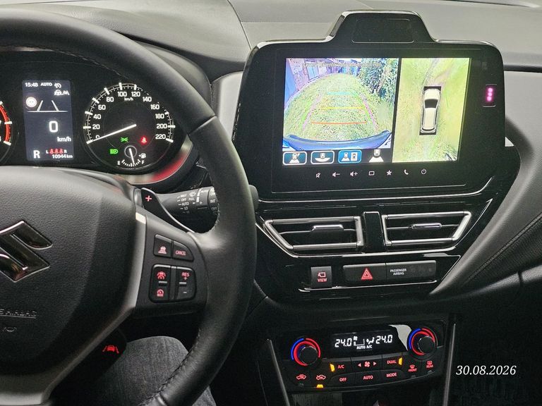 SUZUKI S-CROSS