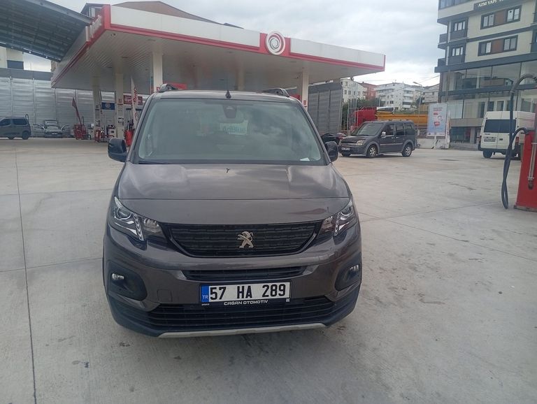 PEUGEOT RIFTER