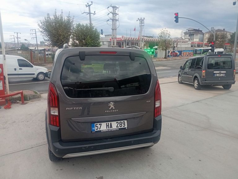 PEUGEOT RIFTER