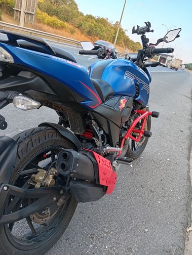 TVS Apache RTR 200