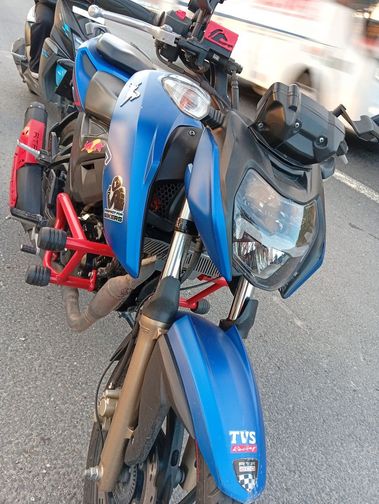 TVS Apache RTR 200