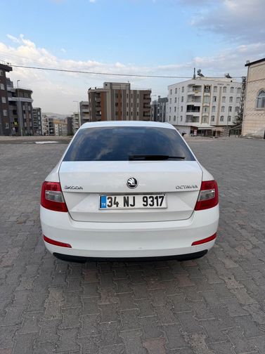 SKODA OCTAVIA