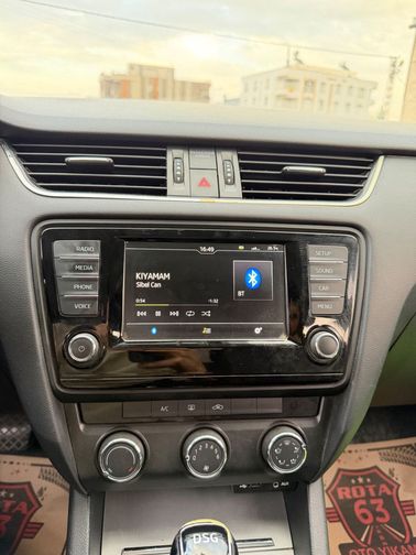 SKODA OCTAVIA