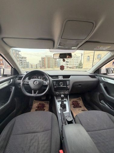 SKODA OCTAVIA