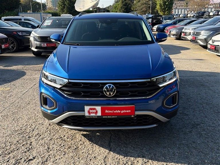 VOLKSWAGEN T-ROC