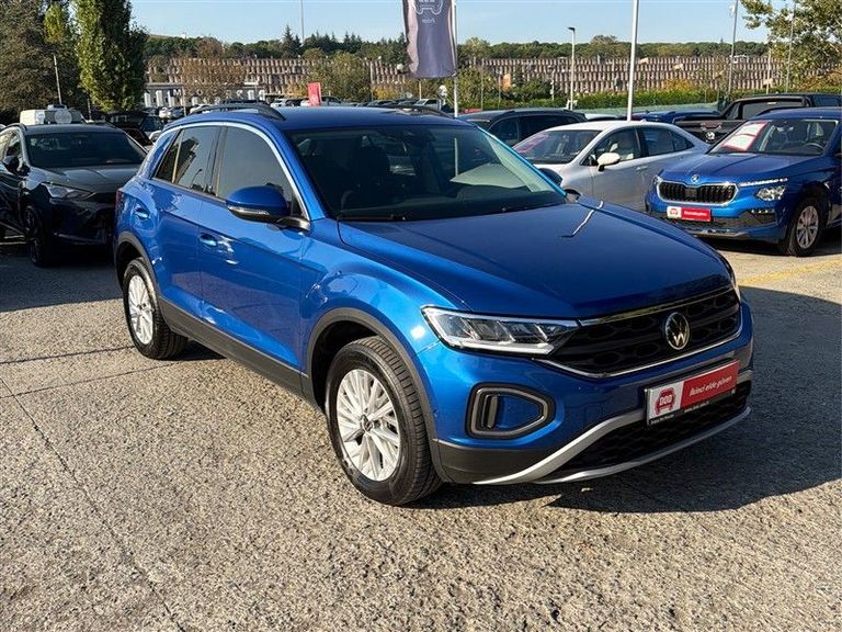 VOLKSWAGEN T-ROC