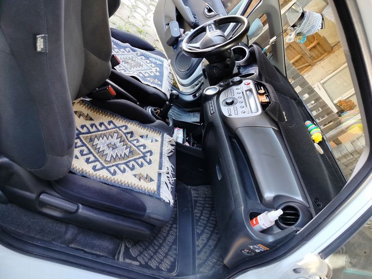 HONDA JAZZ