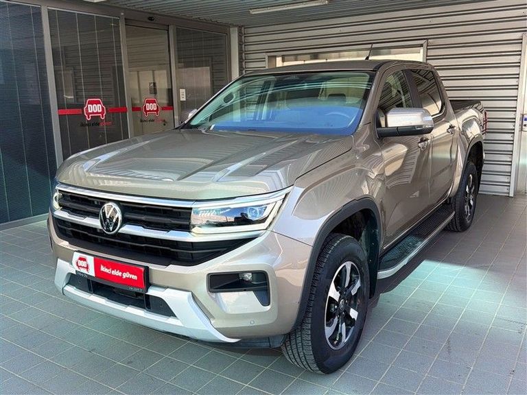 VOLKSWAGEN AMAROK