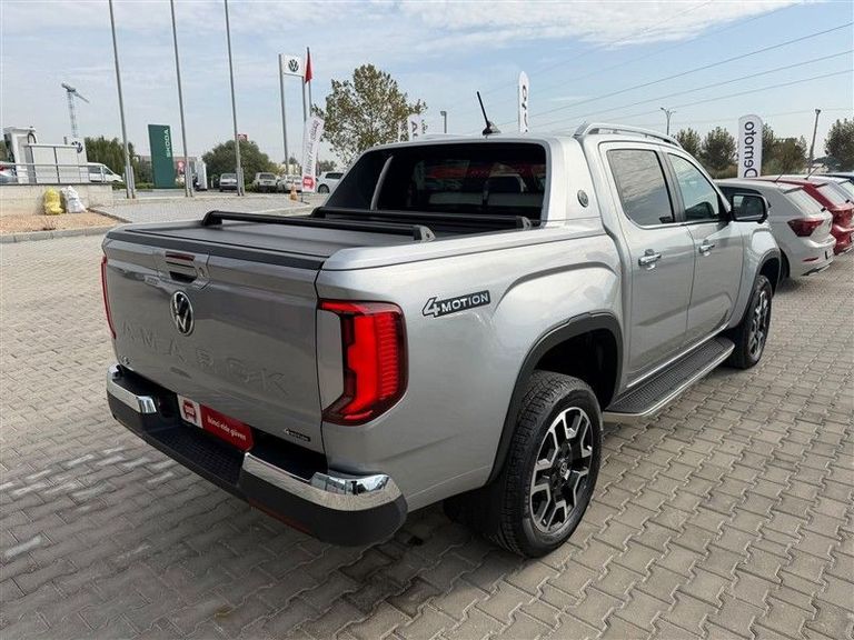 VOLKSWAGEN AMAROK