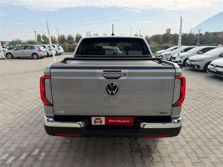 VOLKSWAGEN AMAROK